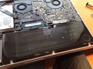 Remplacement de batterie sur MacBook Pro